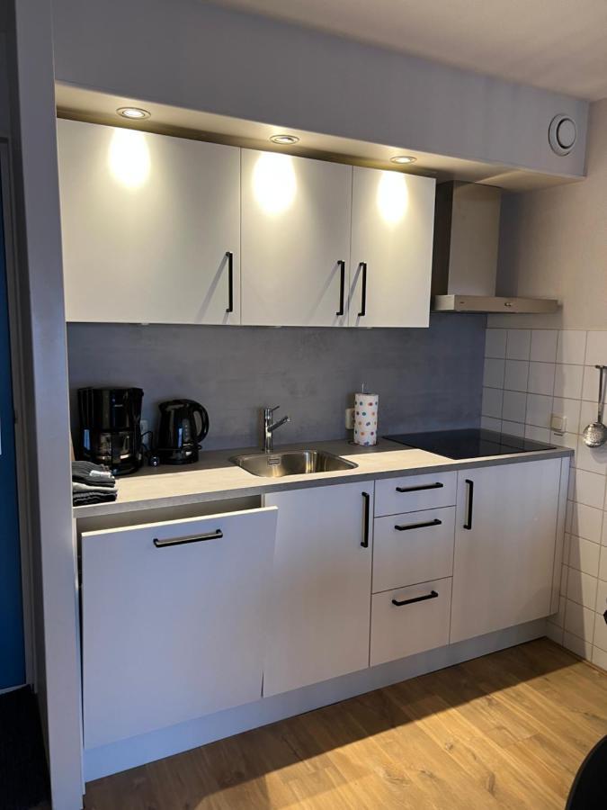 Appartement Ut & Thus, Resort Amelander Kaap ฮอลลุม ภายนอก รูปภาพ