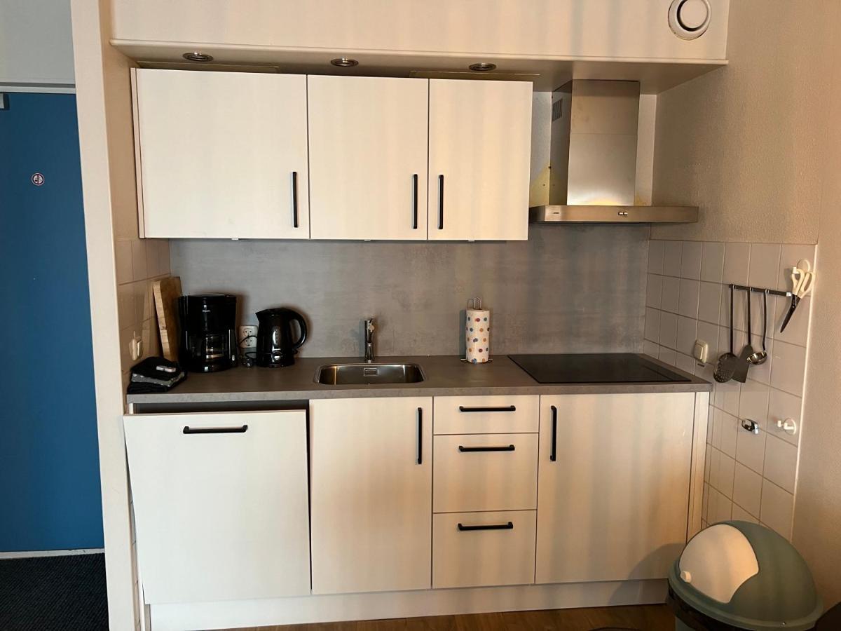 Appartement Ut & Thus, Resort Amelander Kaap ฮอลลุม ภายนอก รูปภาพ